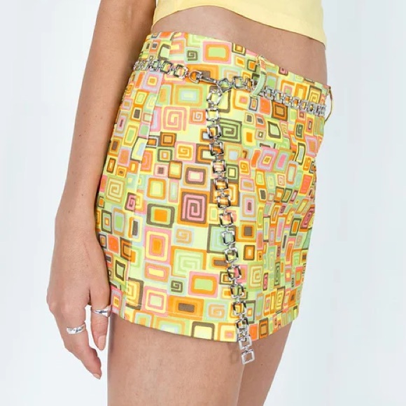 NWT The Ragged Priest Thinker Retro 60s Mod Geometric Mini Skirt With Chain Belt - Picture 7 of 12